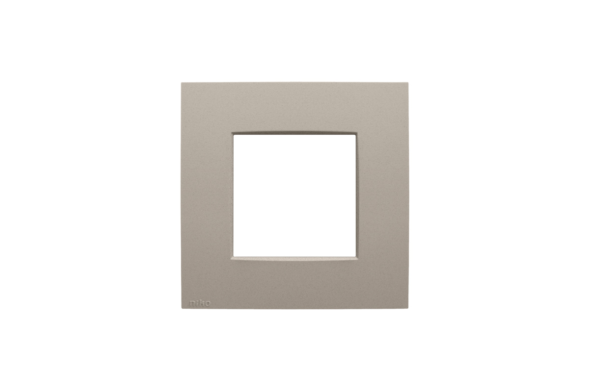 Enkelvoudige afdekplaat Niko Intense claystone textured