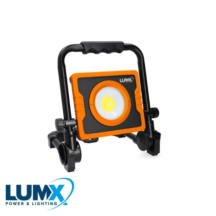 LumX - LED R 30 werflamp / 30W, oplaadbaar, magnetische voet (EX LM - LM 32005