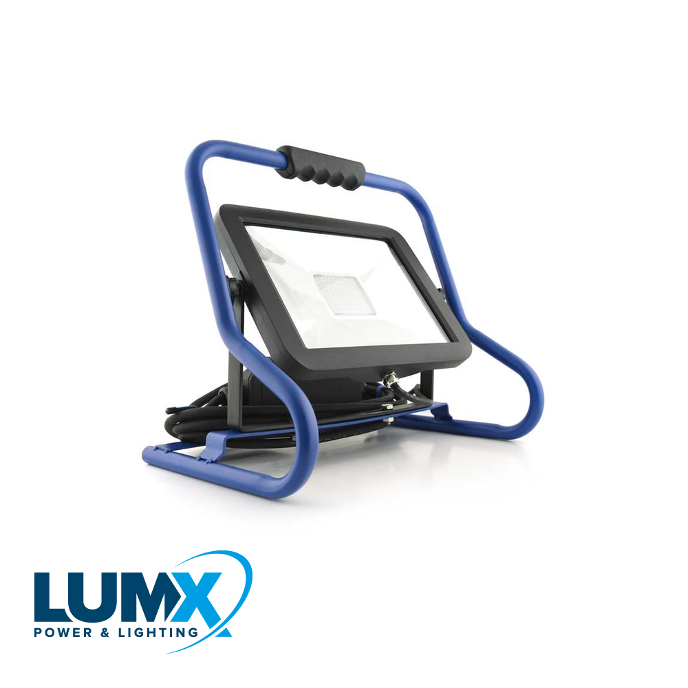 LumX - LED straler N 80: 80 Watt / 5 m H07RN F / IP54 / 4000K - LM 34780