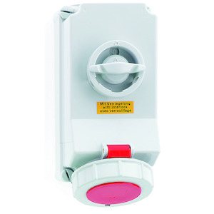 Bals - opbouw cee stopcontact 32A 3P+N+T 400V IP67, + schakelaar + - 160177