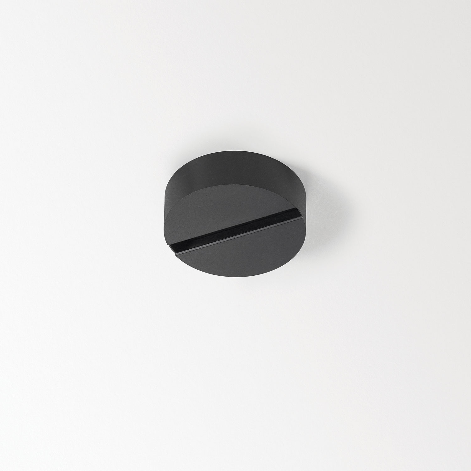 Delta Light - CEILING BASE 3 X PLUG IN 48V B - 30610 0150 B