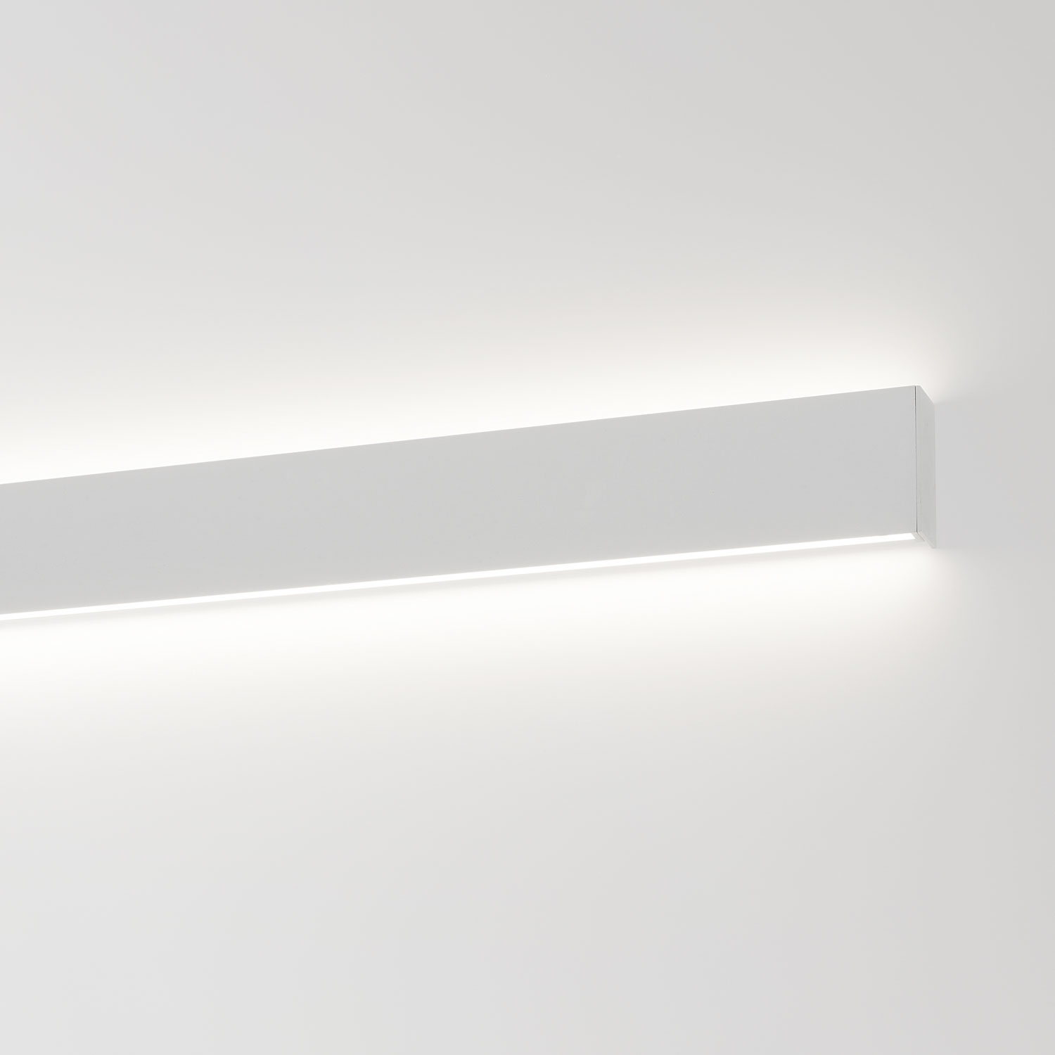 Delta Light - FTLWDU PROFILE W - 426 00 00 W