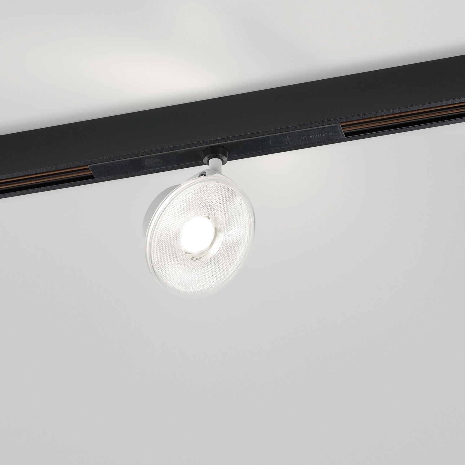 Delta Light - M26L/M35R HALOSCAN MP SOFT 93021 MDL W - 23125 9020 W