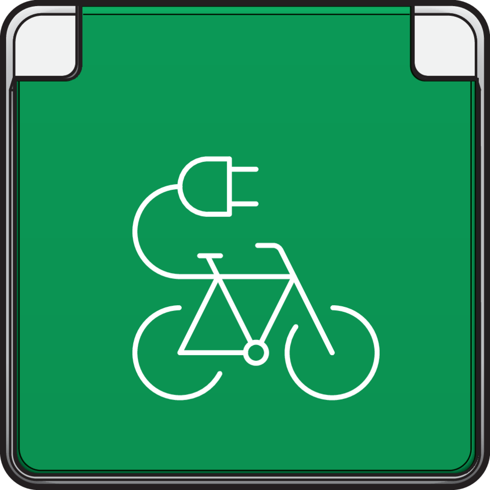 Niko 701-36670: Spuitwaterdicht fietsoplaadpunt 16 A/250 Vac met penaarde, beschermingsafsluiters en met schroefklemmen, wit - Image 2
